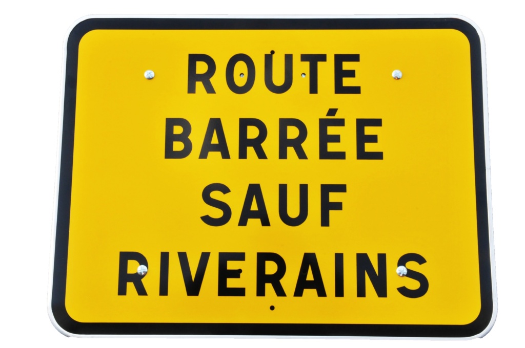 panneau-kc1-route-barree-sauf-riverains-classe-ct1